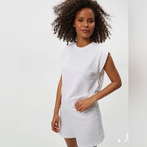 Michael Stars Shiloh Shorts 100% Cotton Elastic Waist Pull On White Size L NWT